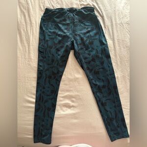 Helly Hansen Teal and Black Abstract-Print Leggings